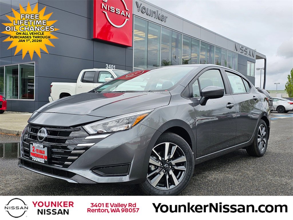New 2025 Nissan Versa SV w/ Trunk Package