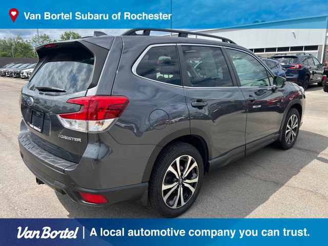 Used 2023 Subaru Forester Limited AWD/4WD image 6