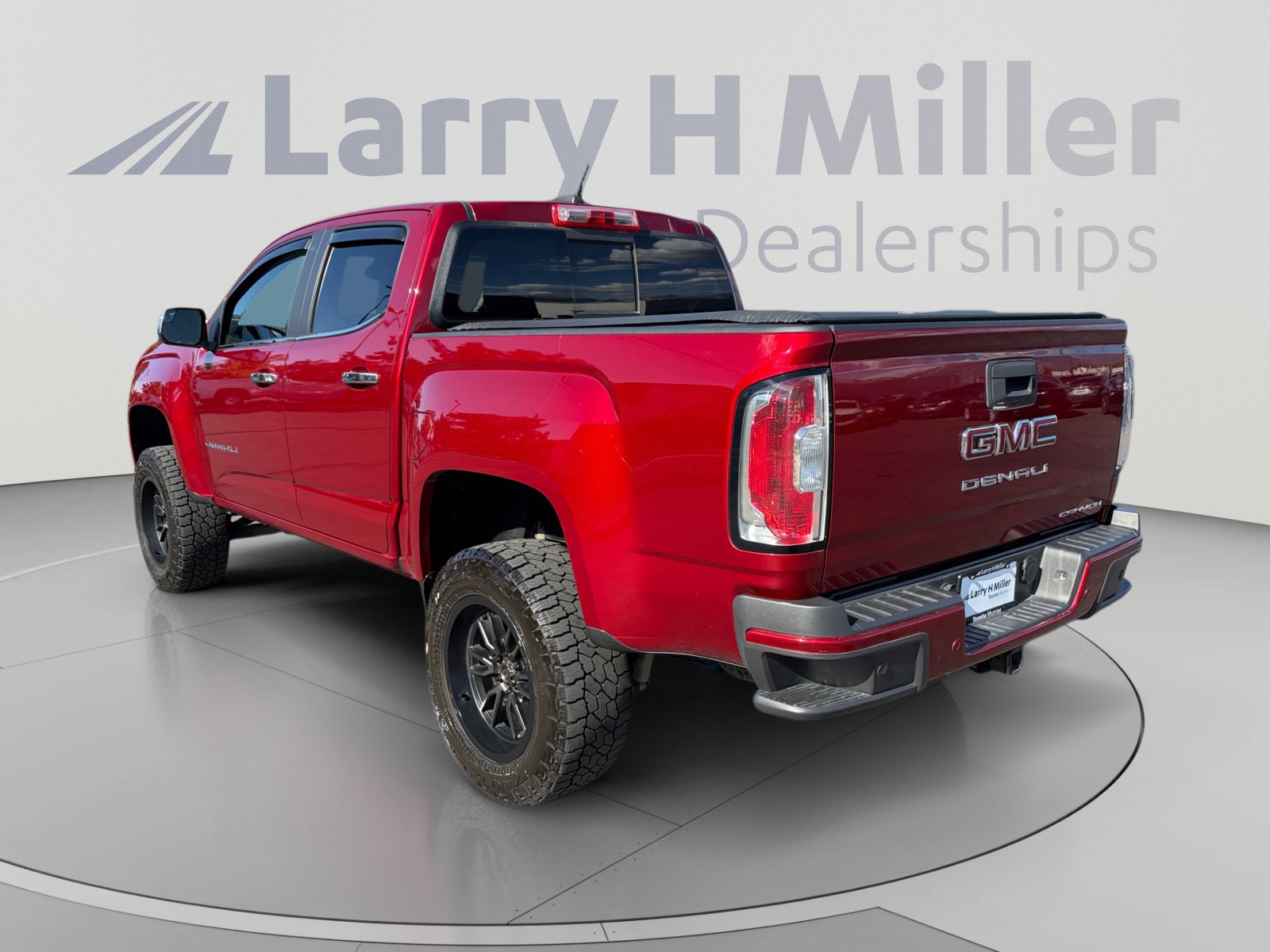 Used 2021 GMC Canyon Denali AWD/4WD image 3