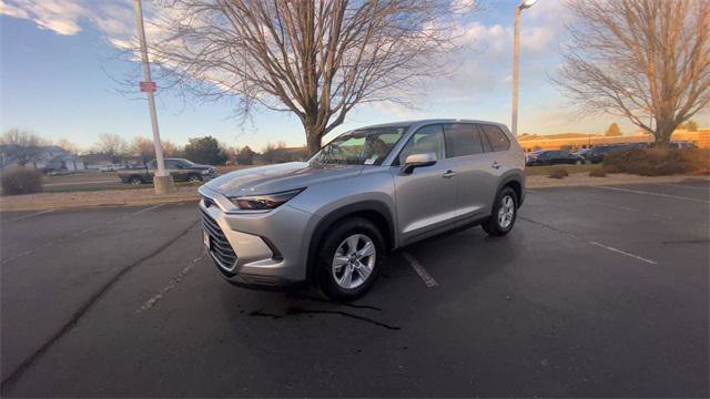 Certified 2025 Toyota Grand Highlander AWD Hybrid image 4