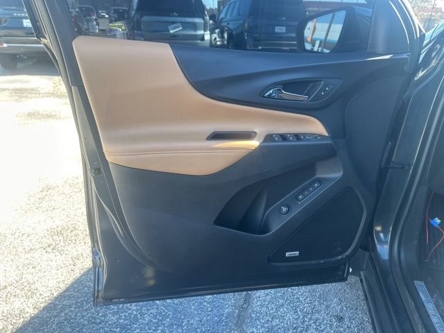 Used 2019 Chevrolet Equinox Premier image 11