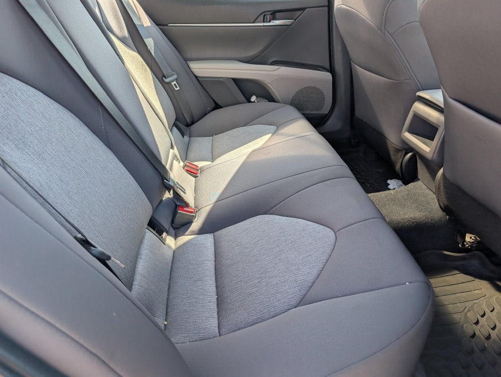 Certified 2023 Toyota Camry LE FWD image 5