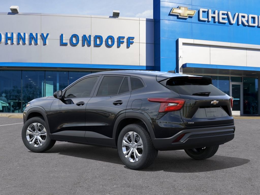 New 2026 Chevrolet Trax LS image 3