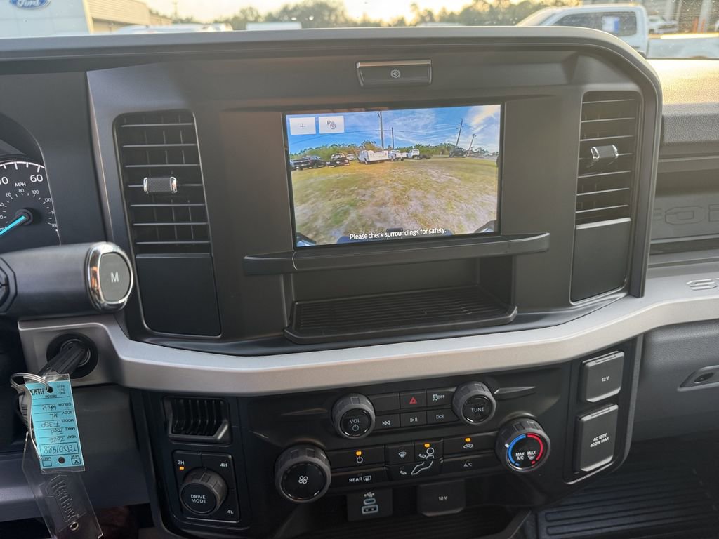New 2026 Ford F350 XL w/ XL Chrome Package image 32
