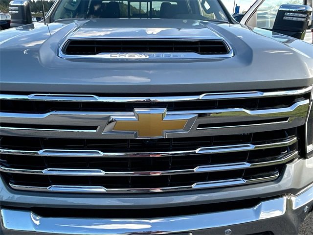 New 2025 Chevrolet Silverado 2500 LTZ w/ LTZ Plus Package image 31