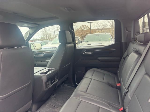 Used 2023 Chevrolet Silverado 1500 LT Trail Boss w/ LT Trail Boss Premium Package image 9