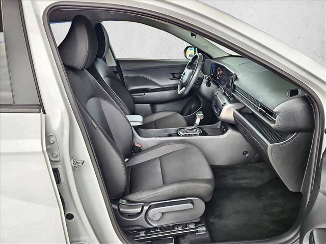 Used 2025 Hyundai Kona SEL FWD image 20