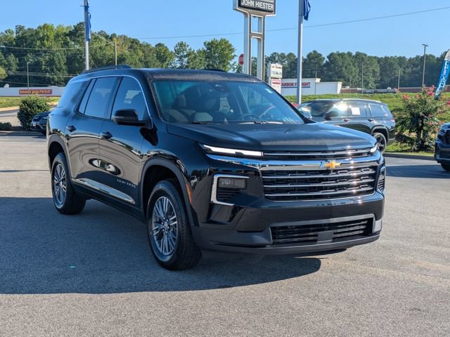 New 2026 Chevrolet Traverse LT w/ Driver Confidence Package FWD image 2