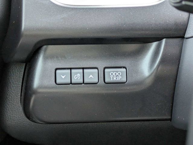 Used 2024 Lexus UX 250h FWD image 27