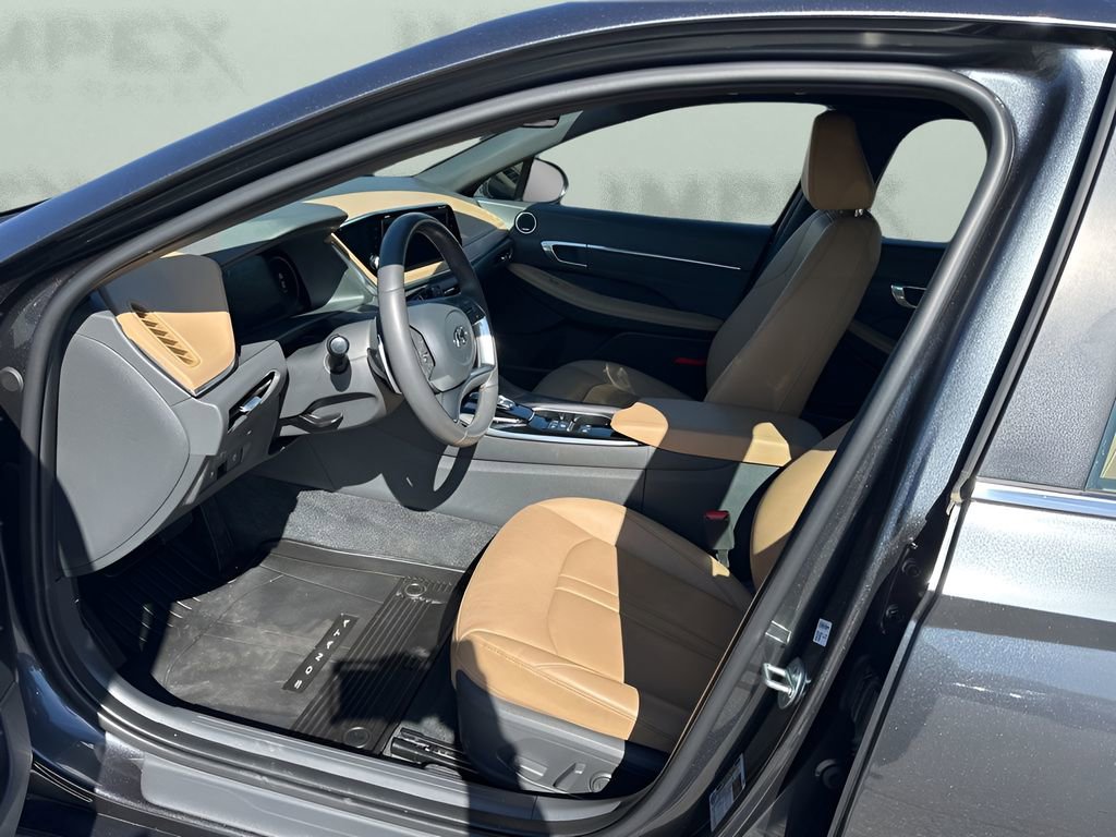 Used 2022 Hyundai Sonata Limited FWD image 9