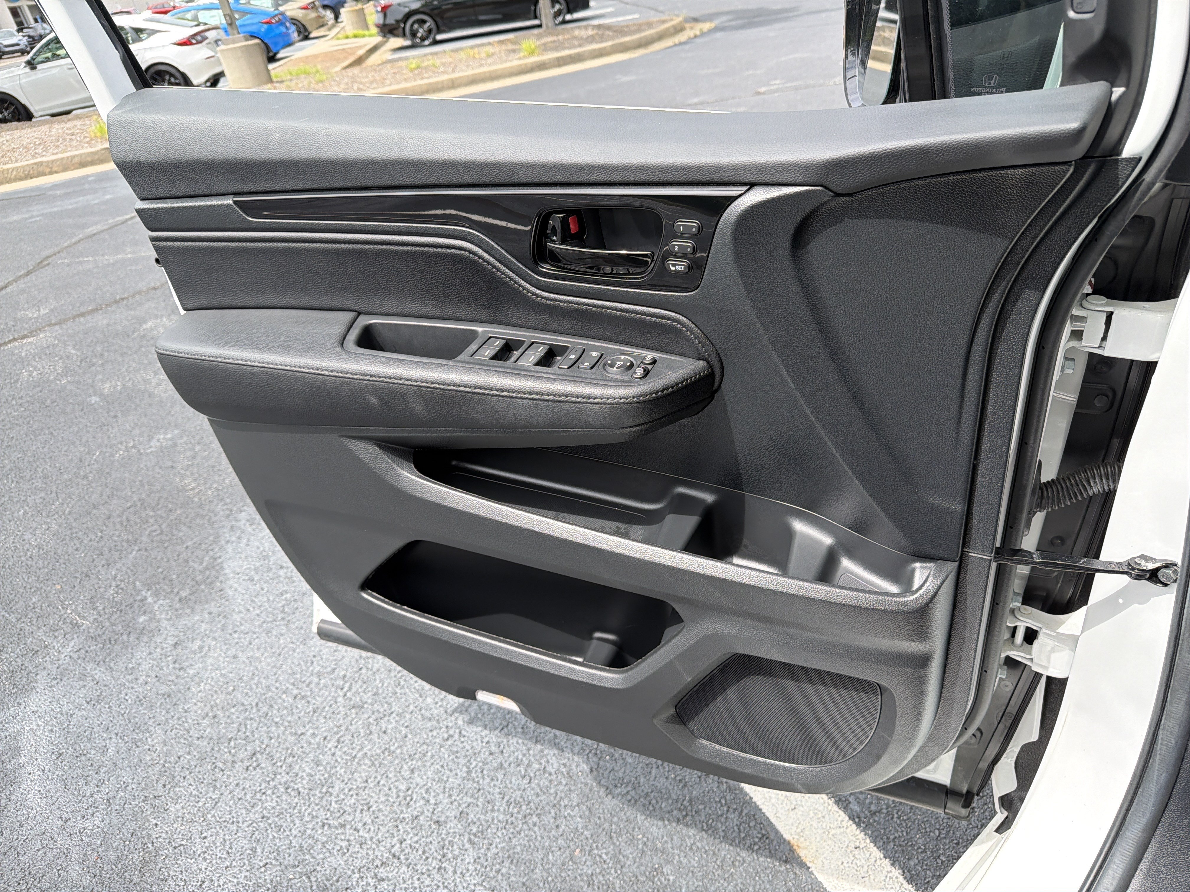 Certified 2024 Honda Odyssey Elite image 14