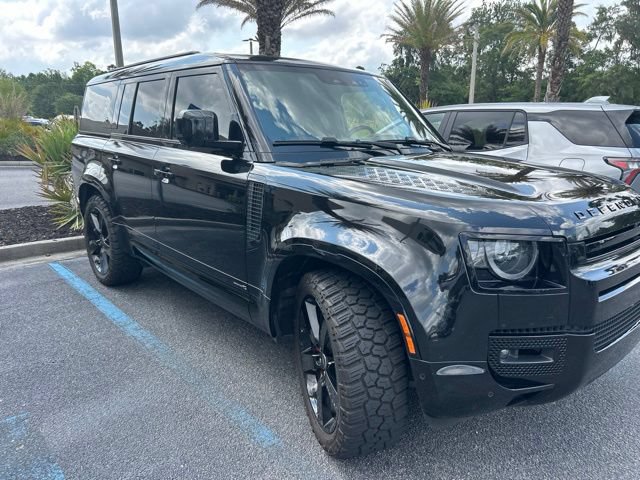 Used 2024 Land Rover Defender 130 X AWD/4WD image 3