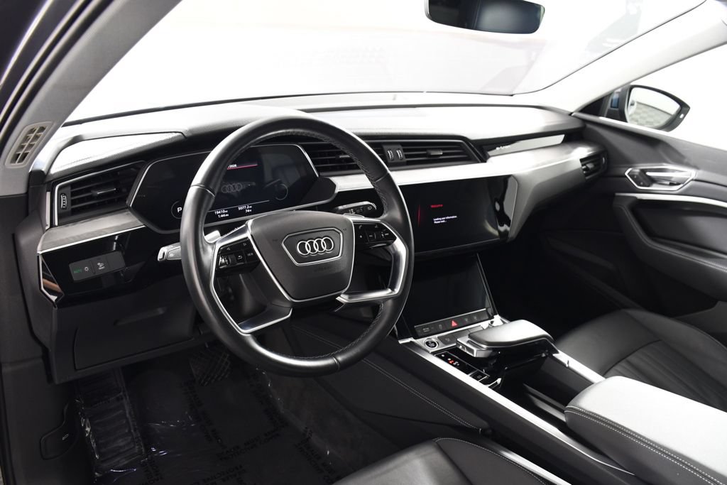 Used 2021 Audi e-tron Premium w/ Black Optic Package AWD/4WD image 12