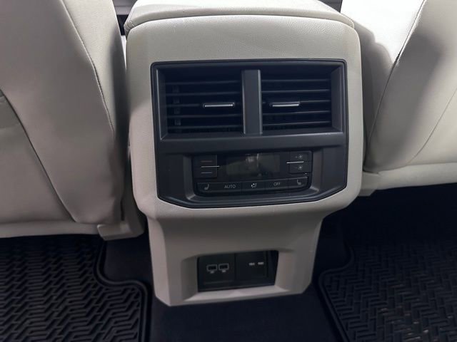 Used 2021 Volkswagen Atlas SEL Premium AWD/4WD image 20