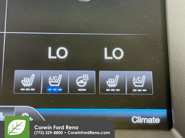 Used 2015 Ford Edge Titanium w/ Equipment Group 301A image 20