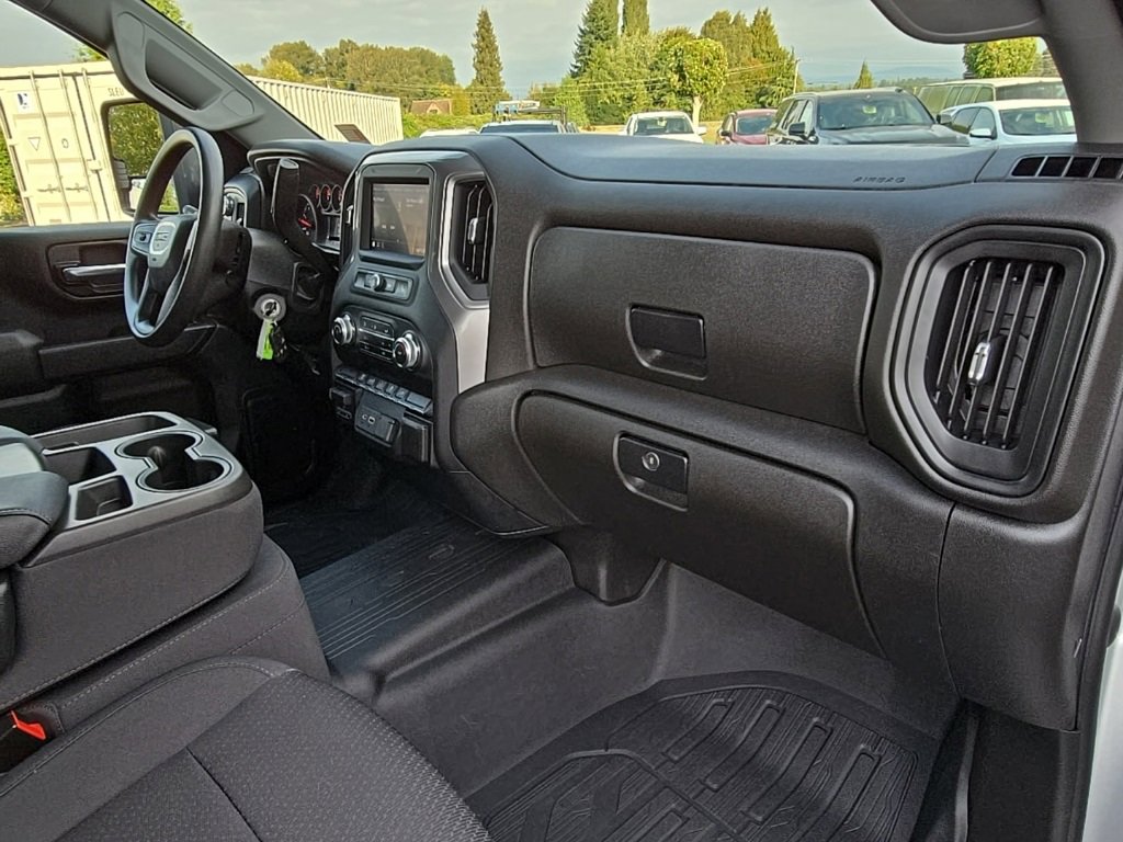 Used 2022 GMC Sierra 3500 Pro image 27