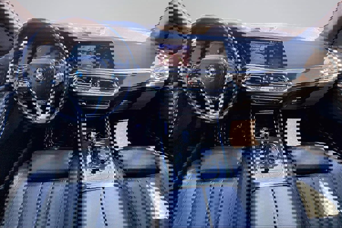 Used 2019 BMW X5 xDrive40i w/ Convenience Package image 16