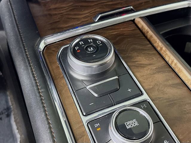 Used 2020 Ford Expedition Max Platinum image 17