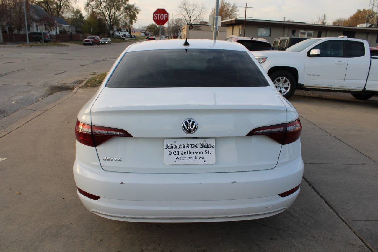 Used 2021 Volkswagen Jetta S image 4