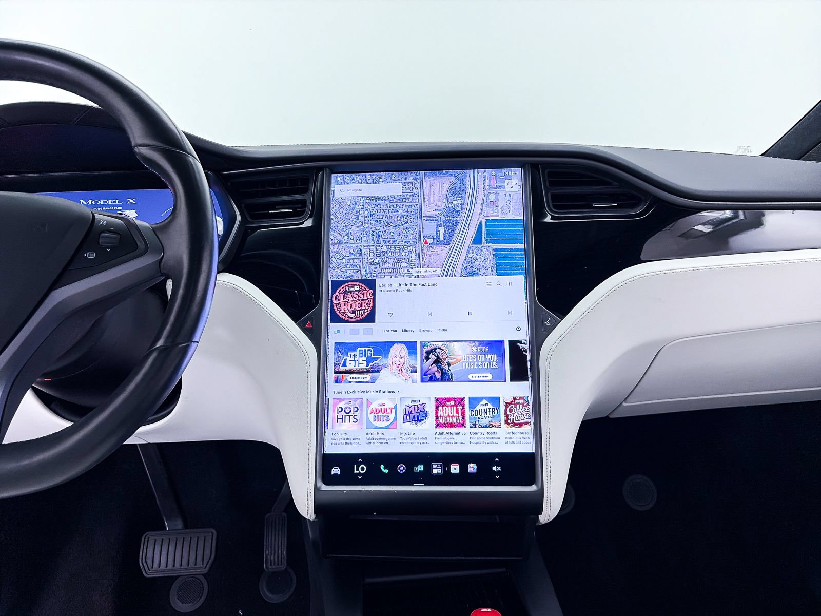 Used 2020 Tesla Model X Long Range AWD/4WD image 6
