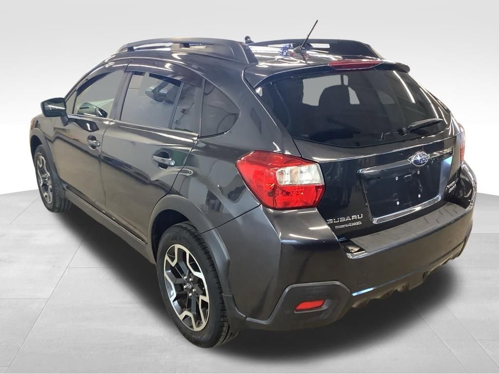 Used 2016 Subaru Crosstrek 2.0i Premium w/ Moonroof Package AWD/4WD image 8
