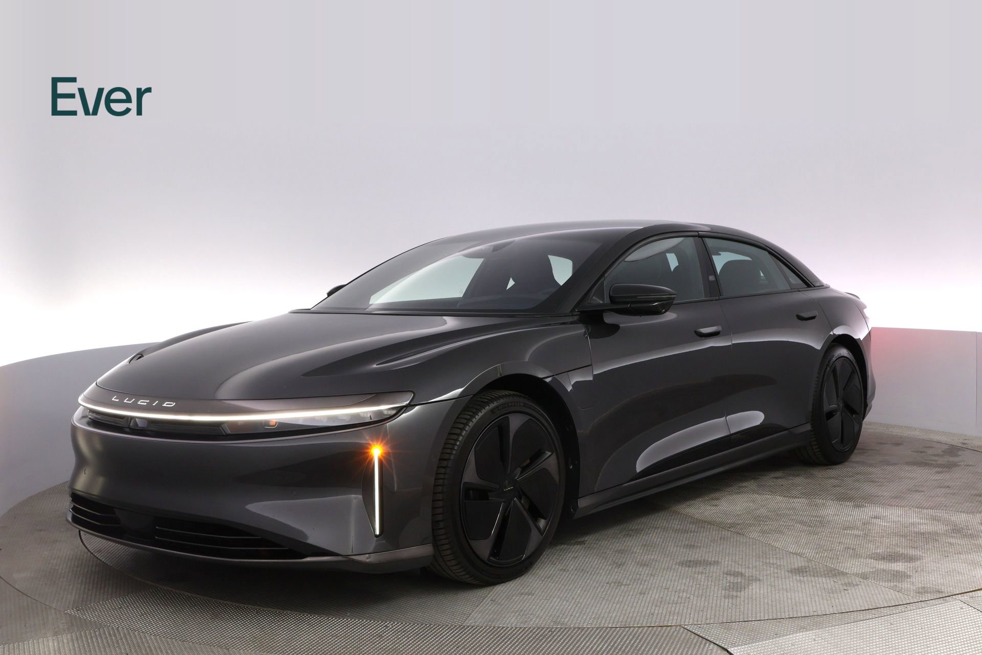 Used 2023 Lucid Air Grand Touring AWD/4WD image 2