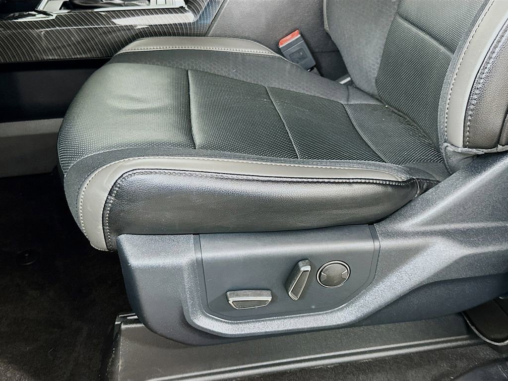 Used 2020 Ford F150 Raptor w/ Equipment Group 802A Luxury AWD/4WD image 20