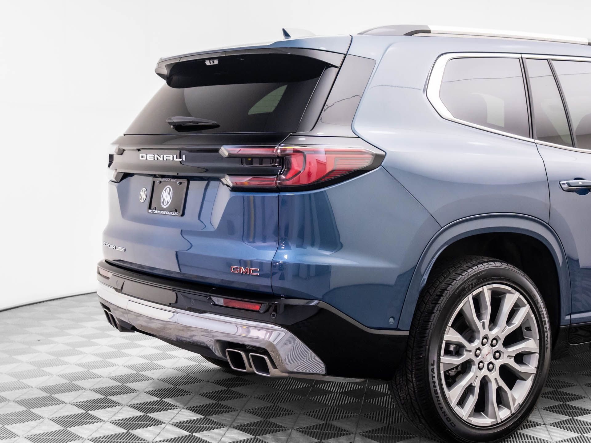 Used 2025 GMC Acadia Denali w/ Super Cruise Package image 36