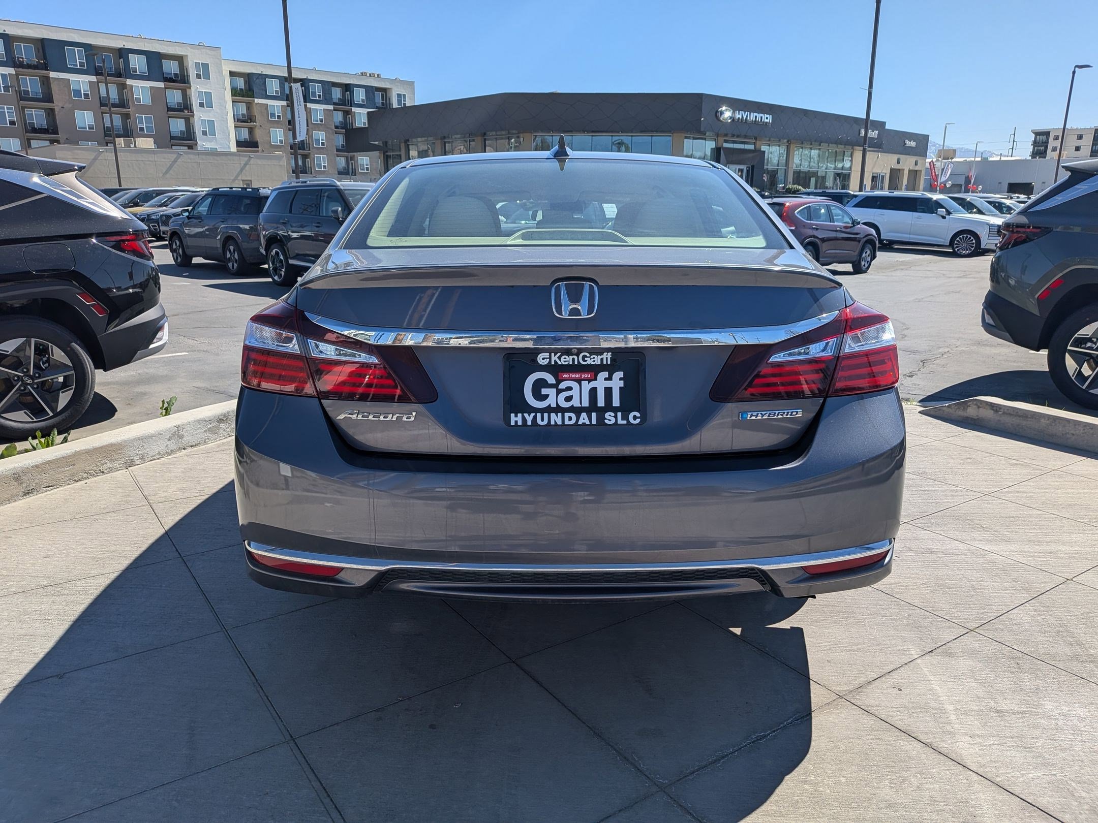 Used 2017 Honda Accord Base image 5