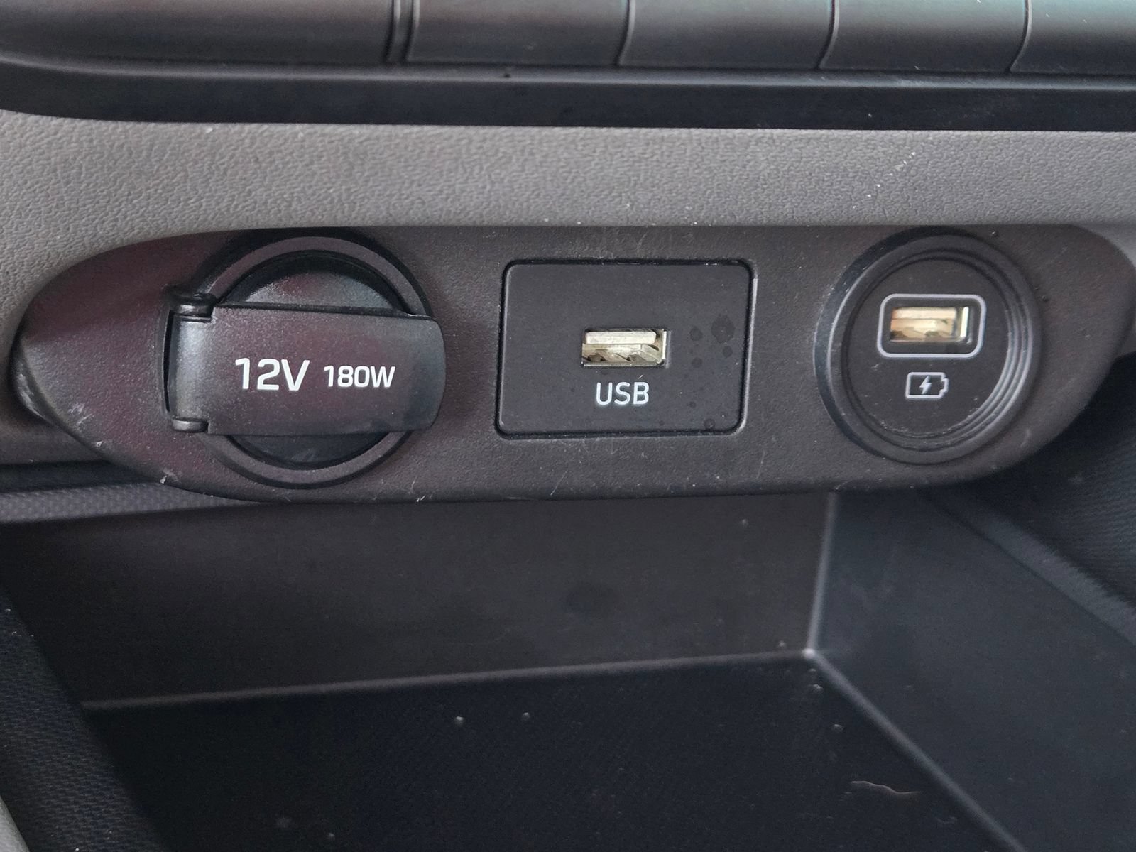 Used 2021 Hyundai Elantra SEL FWD image 18