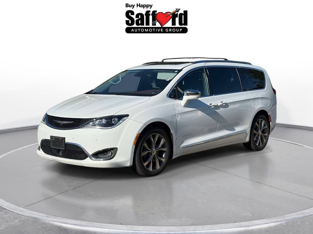 Used 2017 Chrysler Pacifica Limited w/ UConnect Theater Package