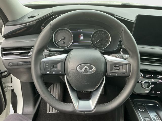 Used 2023 INFINITI QX60 Pure image 13