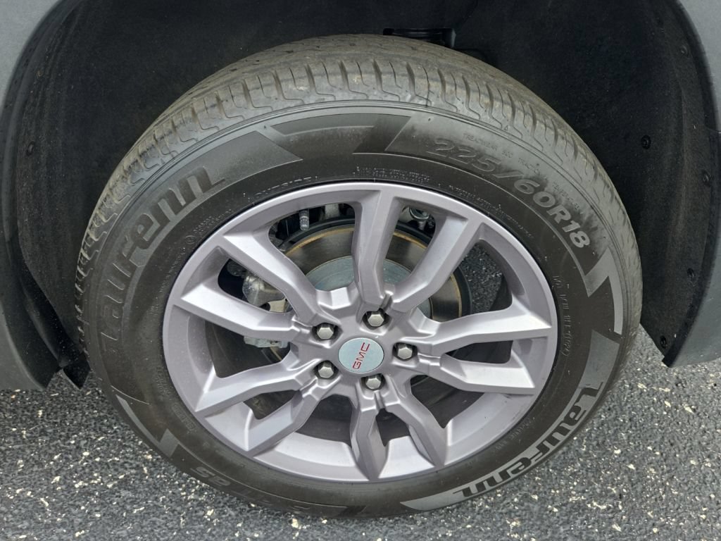 Used 2023 GMC Terrain SLT AWD/4WD image 18