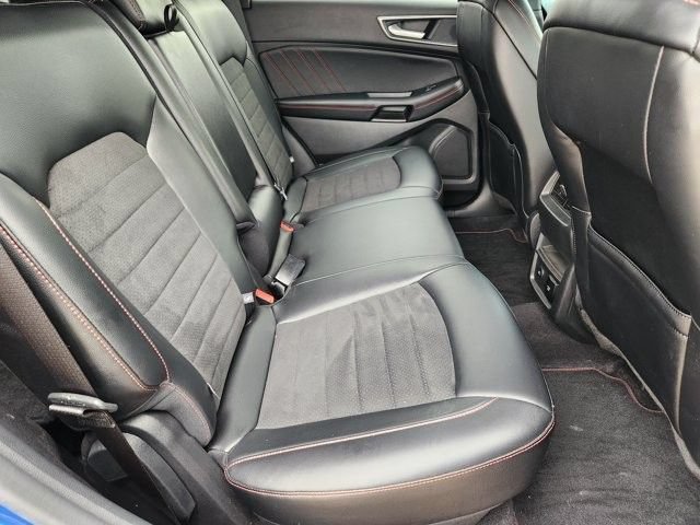 Certified 2024 Ford Edge ST-Line AWD/4WD image 31
