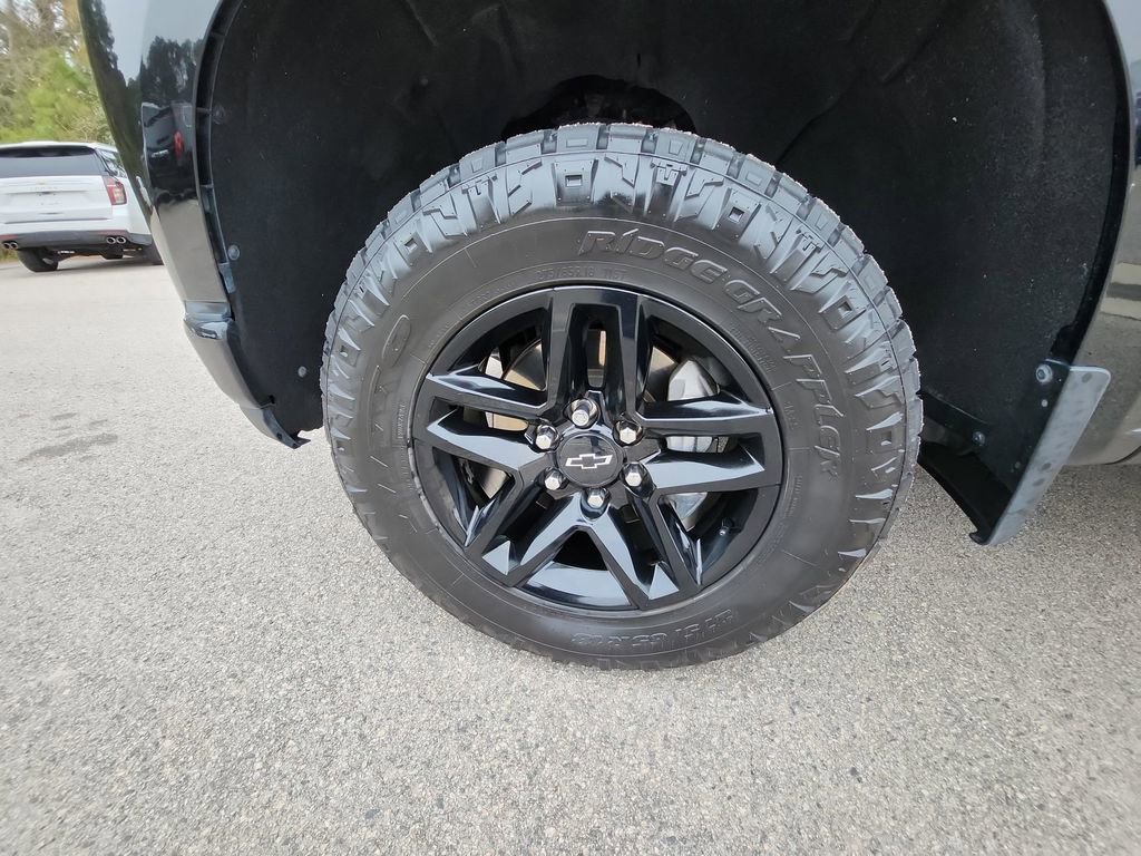 Certified 2021 Chevrolet Silverado 1500 LT Trail Boss w/ Convenience Package II image 37