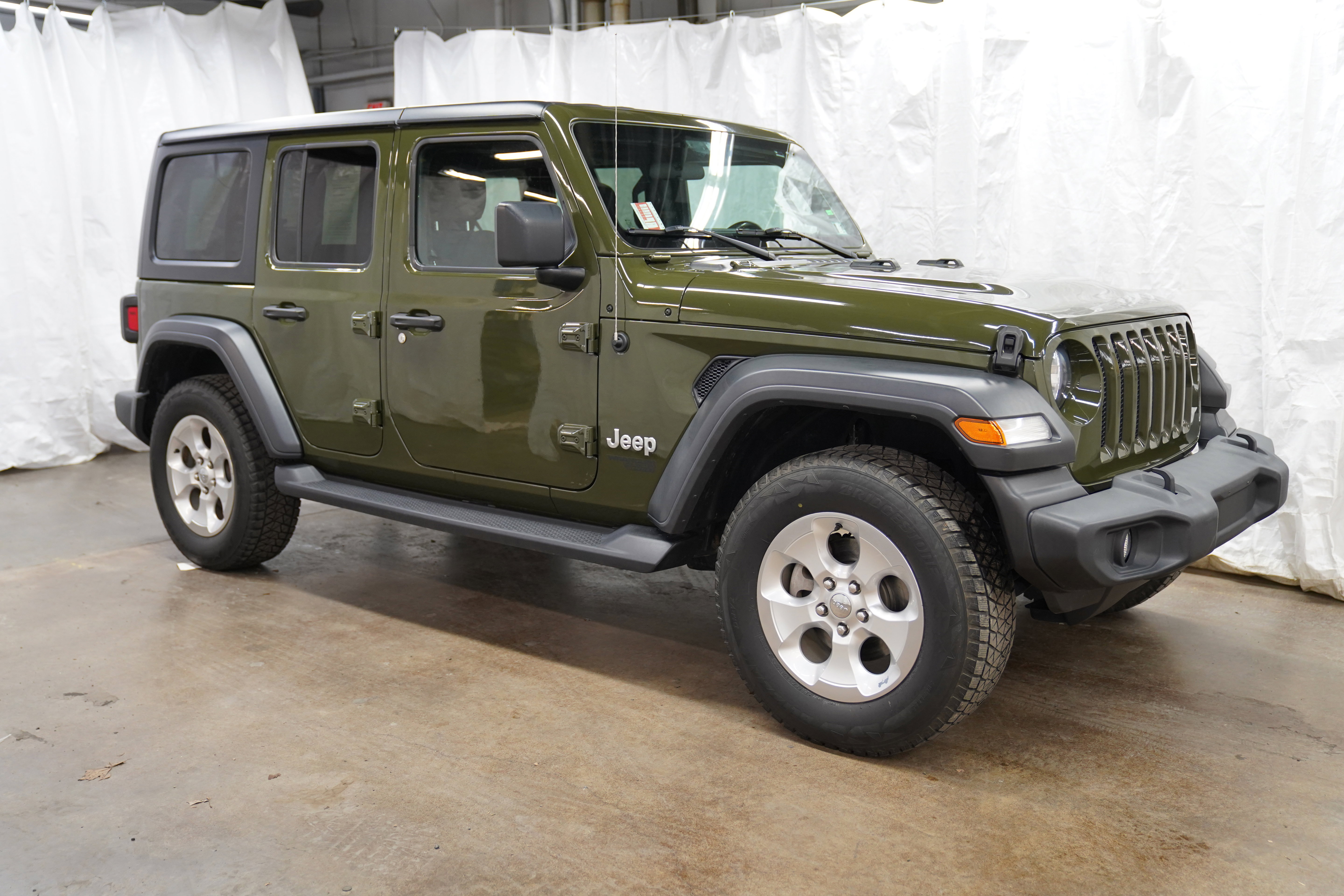 Used 2021 Jeep Wrangler Unlimited Sport AWD/4WD image 1