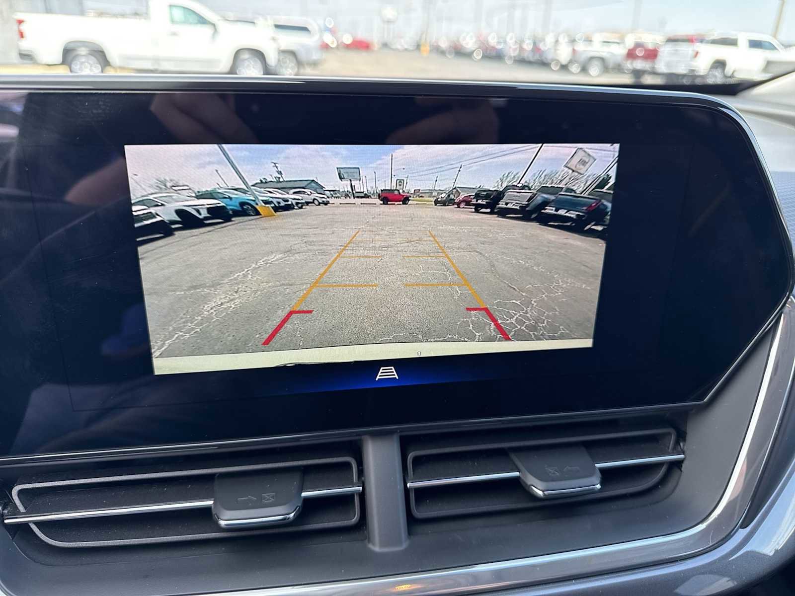Certified 2025 Chevrolet Trax ACTIV w/ Sunroof Package FWD image 23