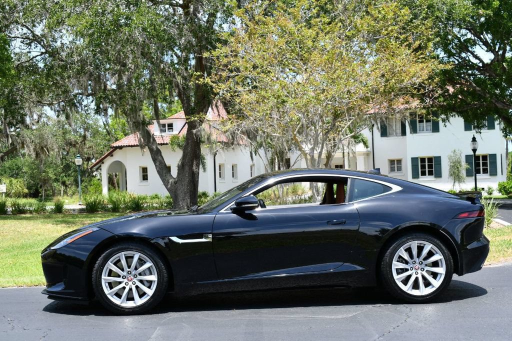 Used 2018 Jaguar F-TYPE Coupe RWD image 21