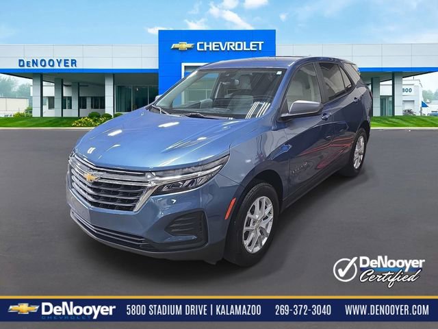 Used 2024 Chevrolet Equinox LS w/ LS Convenience Package AWD/4WD image 1