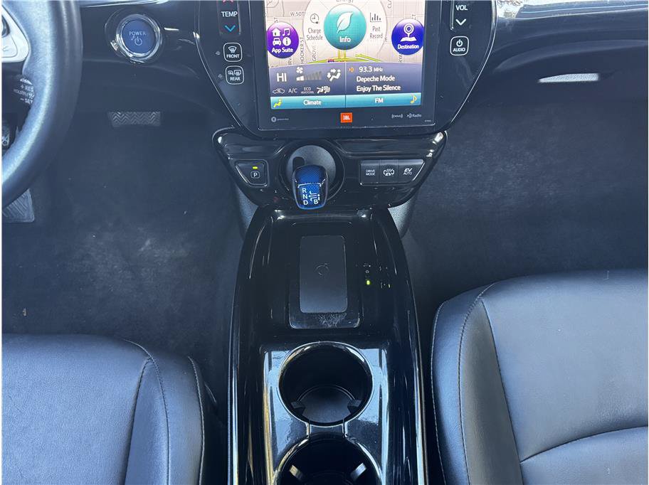 Used 2017 Toyota Prius Prime Advanced FWD image 27