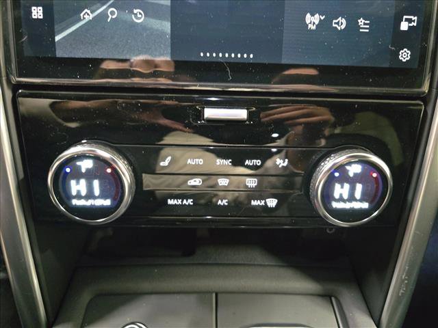 New 2026 Land Rover Discovery S AWD/4WD image 22