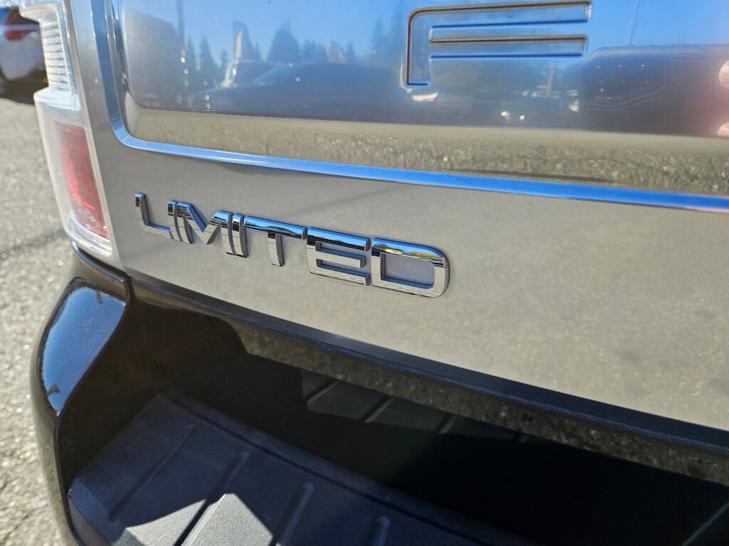 Used 2018 Ford Flex Limited image 16