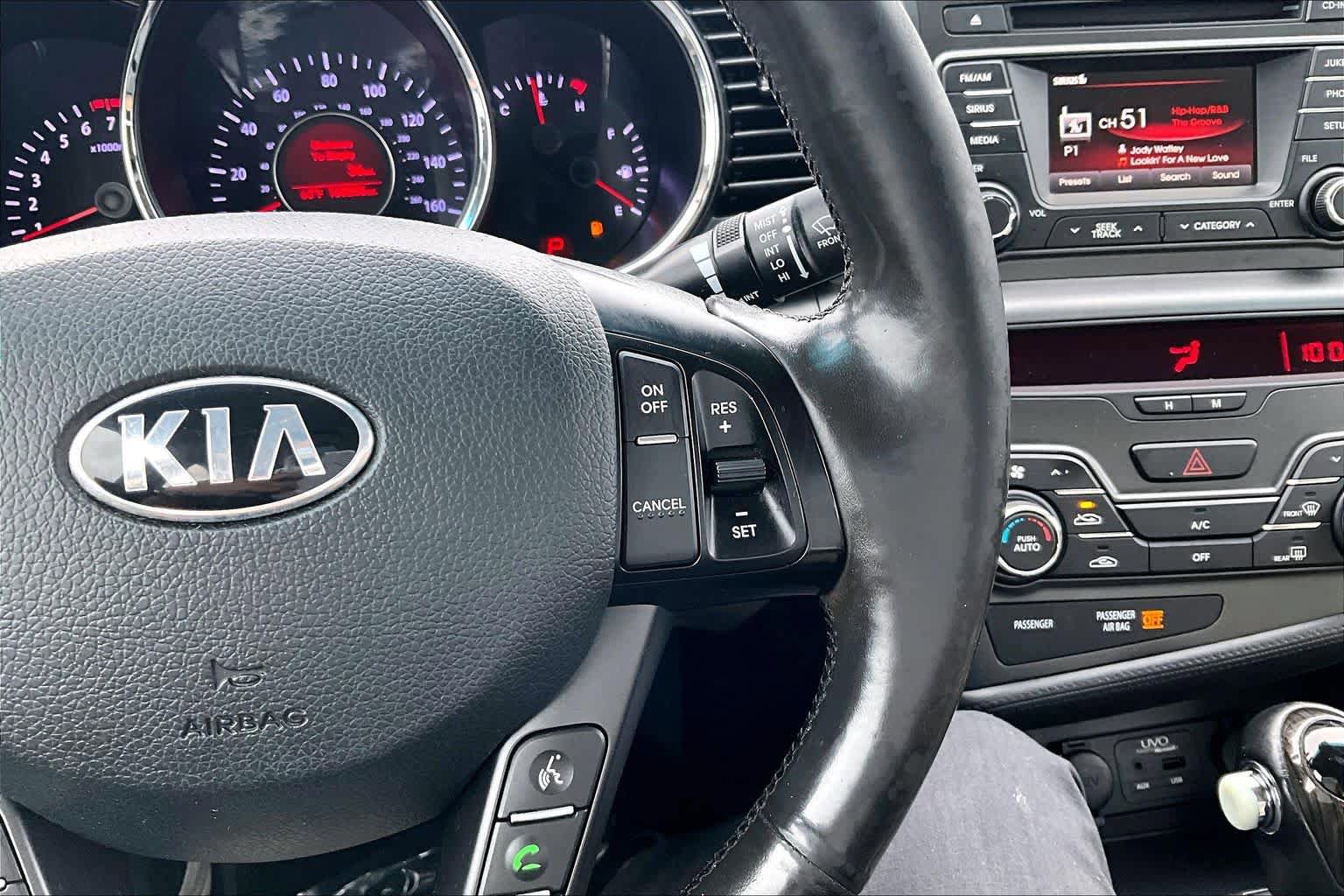 Used 2013 Kia Optima EX w/ Premium Pkg FWD image 25