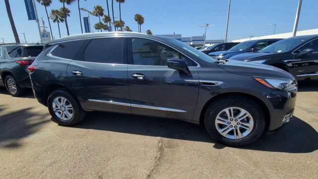 Certified 2019 Buick Enclave Essence FWD image 2