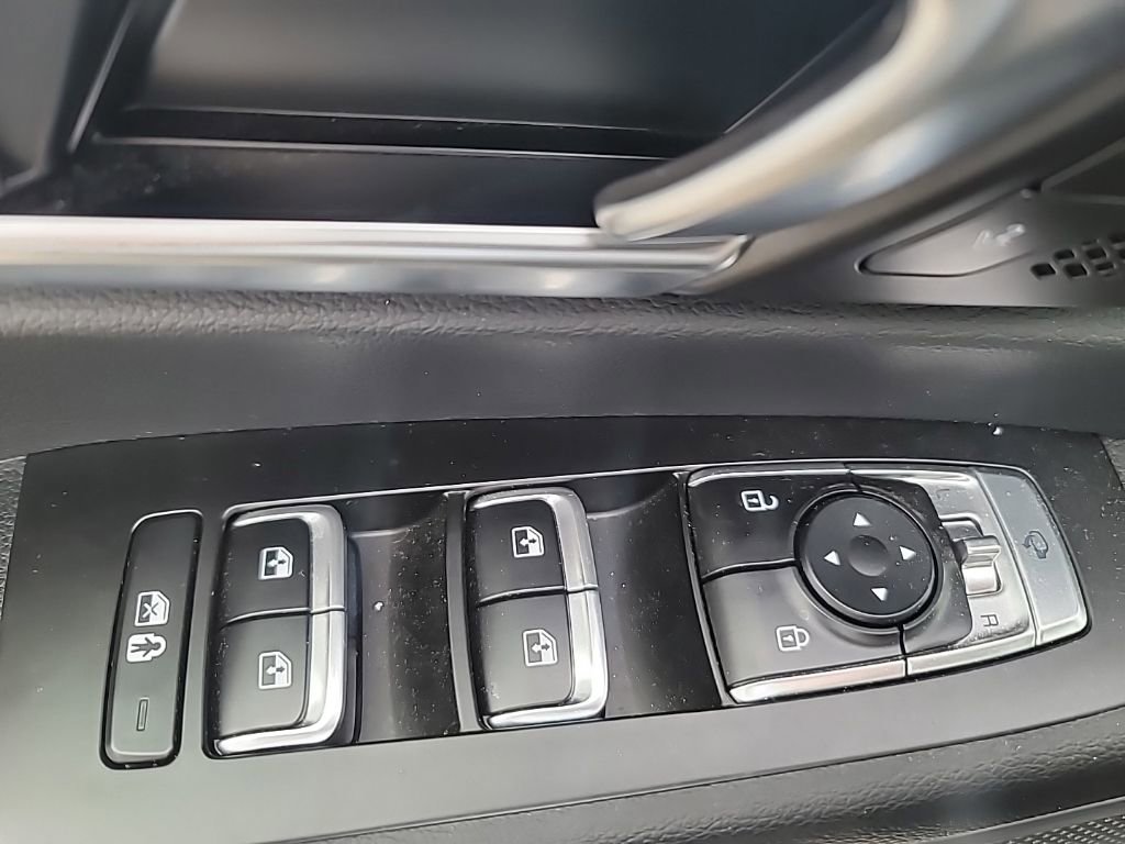 Used 2024 Kia Telluride SX Prestige w/ Towing Package AWD/4WD image 10