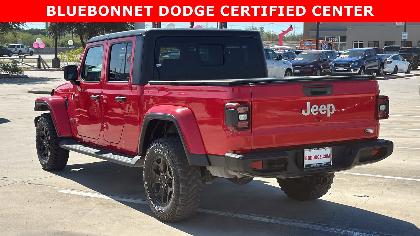 Used 2020 Jeep Gladiator Overland image 3