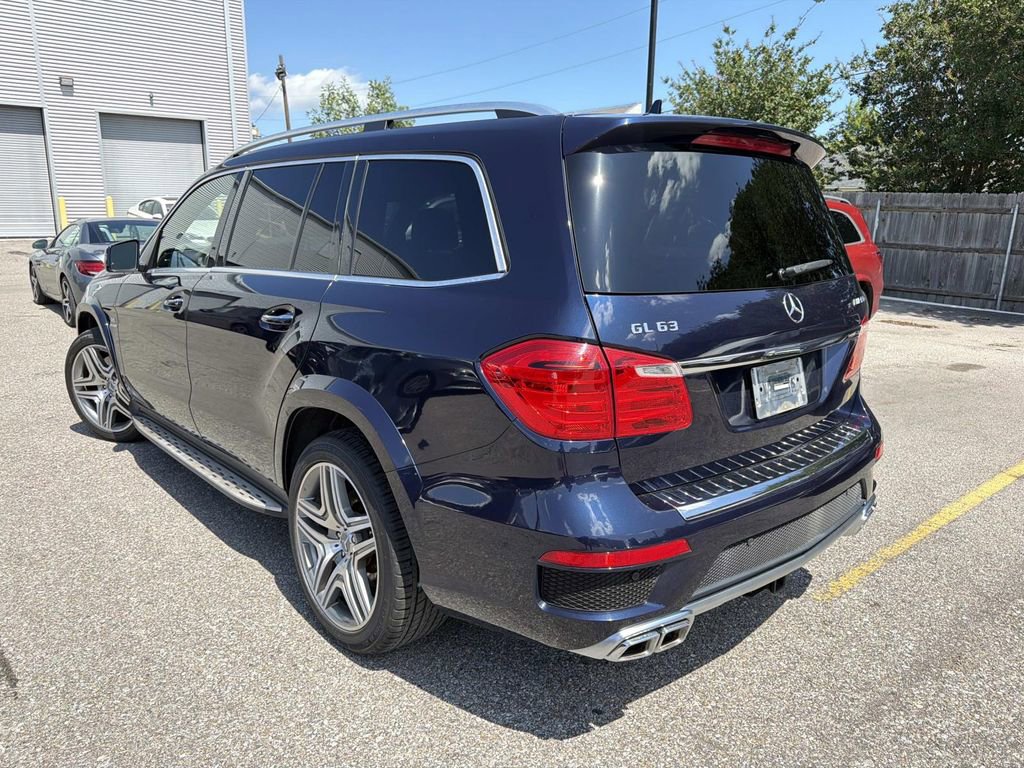 Used 2015 Mercedes-Benz GL 63 AMG 4MATIC image 5