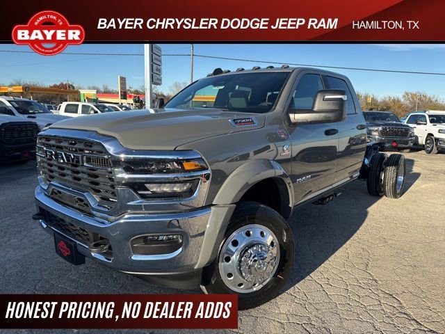 New 2026 RAM 4500 4x4 Crew Cab DRW image 1