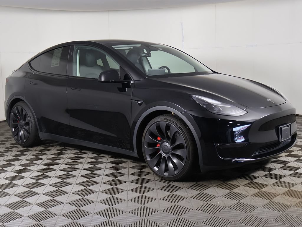 Used 2023 Tesla Model Y Performance AWD/4WD image 2