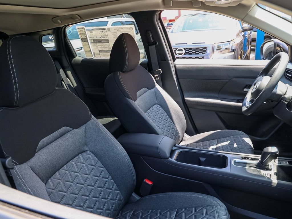 New 2026 Nissan Kicks SV w/ SV Premium Package FWD image 21